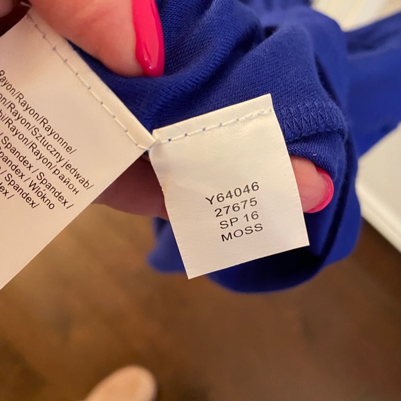 NWOT VENUS SIZE MEDIUM HALTER TOP IN BLUE WITH A KNOT AT BUST - Picture 10 of 10